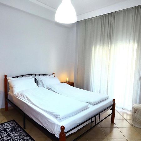 Ourania Apartment ดรามา ภายนอก รูปภาพ